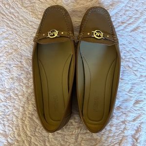 Michael Kors Flat 7.5